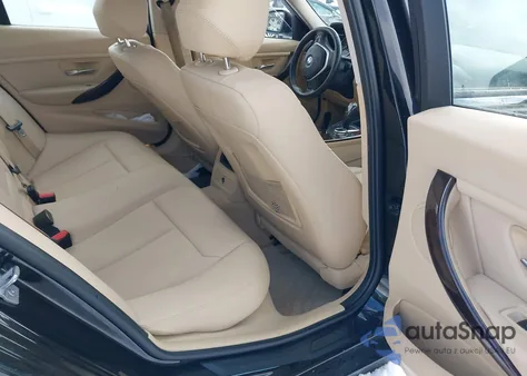 2014 BMW 328I xDrive z USA, uszkodzony, nr VIN WBA3B5G56ENS06775